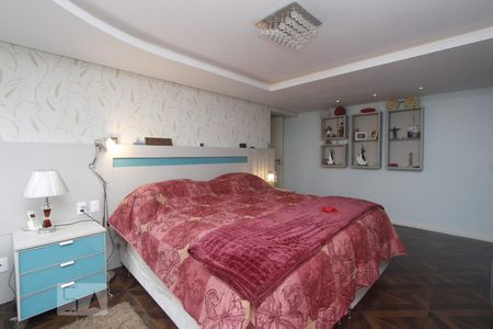 Casa de condomínio à venda com 443m², 4 quartos e 4 vagasSUITE 3