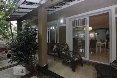 Casa de condomínio à venda com 443m², 4 quartos e 4 vagasPATIO