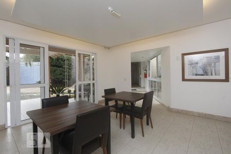 Casa de condomínio à venda com 443m², 4 quartos e 4 vagasÁrea comum - Salão de festas