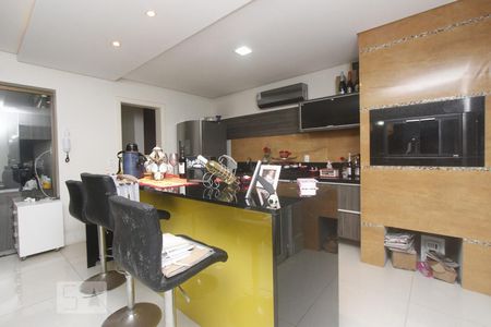 Casa de condomínio à venda com 443m², 4 quartos e 4 vagasCOZINHA