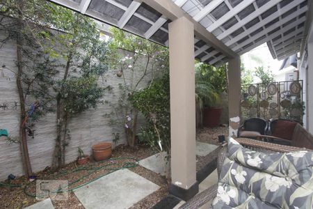 Casa de condomínio à venda com 443m², 4 quartos e 4 vagasPATIO