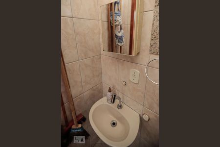 Casa à venda com 172m², 4 quartos e 1 vaga Casa à venda com 172m², 4 quartos e 1 vagaBanheiro - terraço