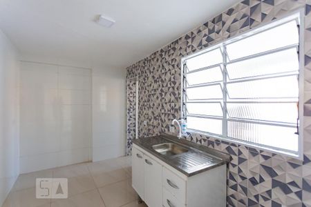 Casa à venda com 50m², 1 quarto e sem vaga Casa à venda com 50m², 1 quarto e sem vagaCozinha
