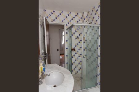 Apartamento para alugar com 114m², 3 quartos e 1 vagaBanheiro Corredor