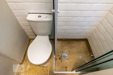 Studio para alugar com 29m², 1 quarto e sem vaga Studio para alugar com 29m², 1 quarto e sem vagaBanheiro