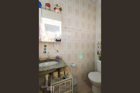 Casa à venda com 98m², 2 quartos e sem vagaBanheiro 