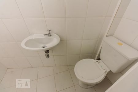 Apartamento à venda com 140m², 3 quartos e 2 vagas Apartamento à venda com 140m², 3 quartos e 2 vagasBanheiro de Serviço