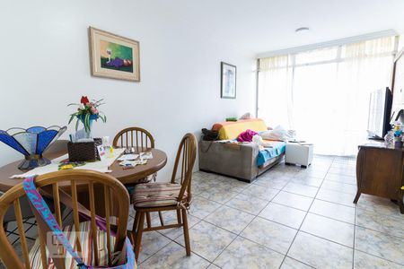 Sala de apartamento para alugar com 2 quartos, 58m² em Vila Sofia, São Paulo
