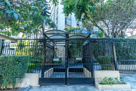 Apartamento para alugar com 58m², 2 quartos e 1 vaga Apartamento para alugar com 58m², 2 quartos e 1 vagaFachada