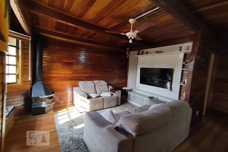 Sala de Estar de casa à venda com 3 quartos, 125m² em Igara, Canoas