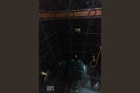 Casa à venda com 141m², 3 quartos e 2 vagasBanheiro 1