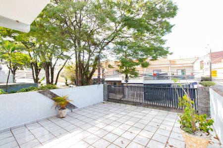 Casa à venda com 141m², 3 quartos e 2 vagasVaranda quarto 1