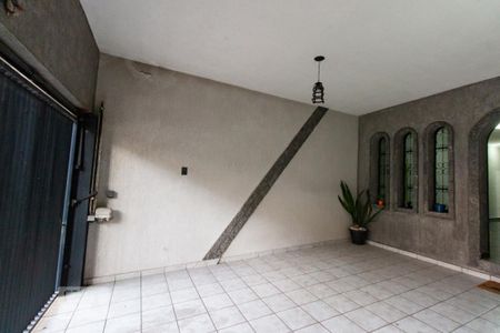 Casa à venda com 141m², 3 quartos e 2 vagasGaragem