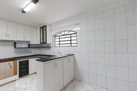 Casa à venda com 141m², 3 quartos e 2 vagasCozinha