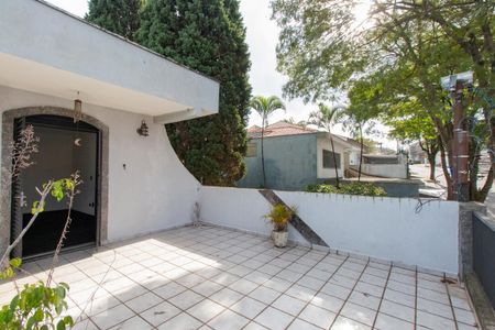 Casa à venda com 141m², 3 quartos e 2 vagasVaranda quarto 1