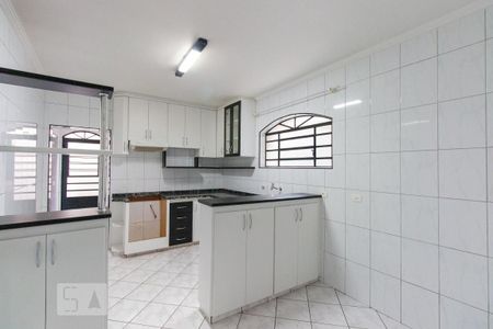 Casa à venda com 141m², 3 quartos e 2 vagasCozinha