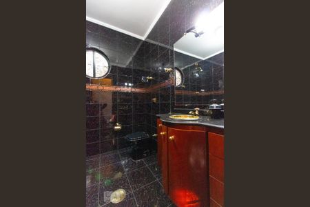 Casa à venda com 141m², 3 quartos e 2 vagasBanheiro 1