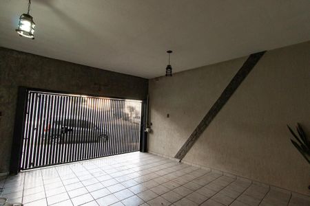 Casa à venda com 141m², 3 quartos e 2 vagasGaragem