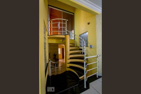 Casa à venda com 348m², 4 quartos e 4 vagasDetalhe da Sala