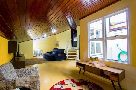 Sala de TV de casa à venda com 4 quartos, 348m² em Parque das Nações, Santo André