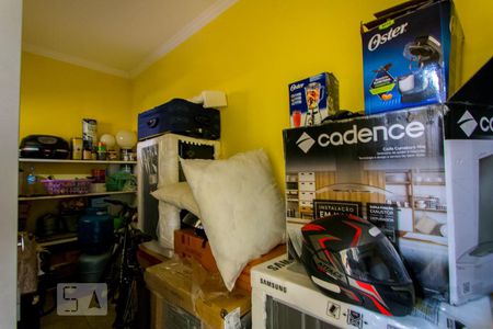 Casa à venda com 348m², 4 quartos e 4 vagasDepósito