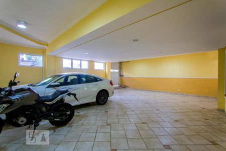 Casa à venda com 348m², 4 quartos e 4 vagasGaragem