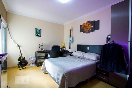 Casa à venda com 348m², 4 quartos e 4 vagasQuarto 4