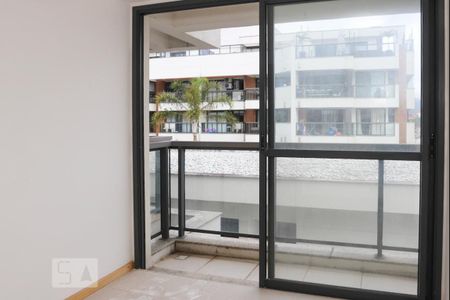 Apartamento à venda com 90m², 3 quartos e 1 vagaSuite Canadense 2