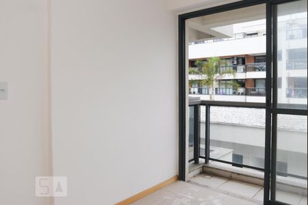 Apartamento à venda com 90m², 3 quartos e 1 vagaSuite Canadense 2