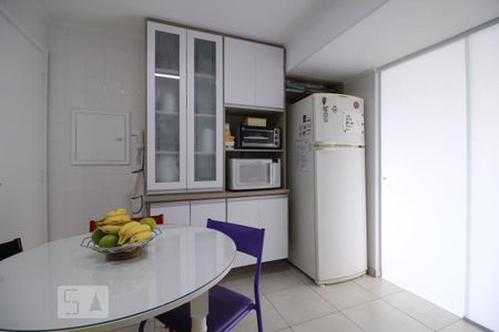 Apartamento à venda com 106m², 3 quartos e 1 vagaCozinha
