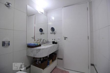 Apartamento à venda com 106m², 3 quartos e 1 vagaBanheiro