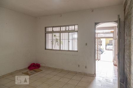 Sala de casa para alugar com 4 quartos, 130m² em Jardim Aricanduva, São Paulo