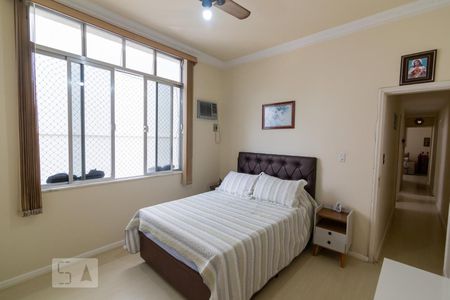 Apartamento à venda com 98m², 3 quartos e 1 vagaQuarto 3