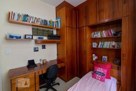 Apartamento à venda com 98m², 3 quartos e 1 vagaQuarto 2