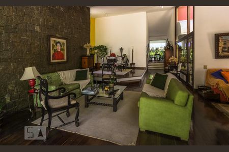 Sala de Estar de casa de condomínio à venda com 4 quartos, 339m² em Itanhangá, Rio de Janeiro