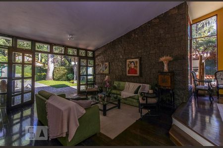 Sala de Estar de casa de condomínio à venda com 4 quartos, 339m² em Itanhangá, Rio de Janeiro