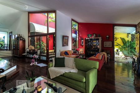 Sala de Estar de casa de condomínio à venda com 4 quartos, 339m² em Itanhangá, Rio de Janeiro