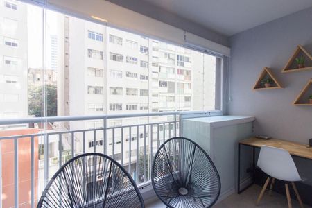 Varanda de kitnet/studio para alugar com 1 quarto, 42m² em Centro Histórico de São Paulo, São Paulo