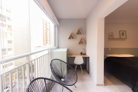 Varanda de kitnet/studio para alugar com 1 quarto, 42m² em Centro Histórico de São Paulo, São Paulo