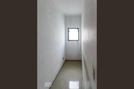 Casa à venda com 50m², 3 quartos e sem vaga Casa à venda com 50m², 3 quartos e sem vagaCloset da suíte