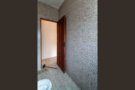 Casa à venda com 50m², 3 quartos e sem vaga Casa à venda com 50m², 3 quartos e sem vagaBanheiro de Serviço