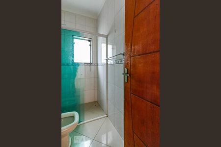 Casa à venda com 50m², 3 quartos e sem vaga Casa à venda com 50m², 3 quartos e sem vagaBanheiro