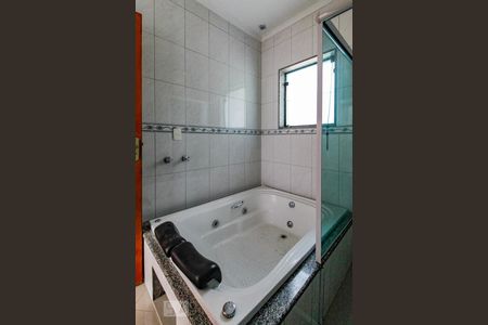 Banheiro da Suíte de casa à venda com 3 quartos, 50m² em Vila Trabalhista, Guarulhos