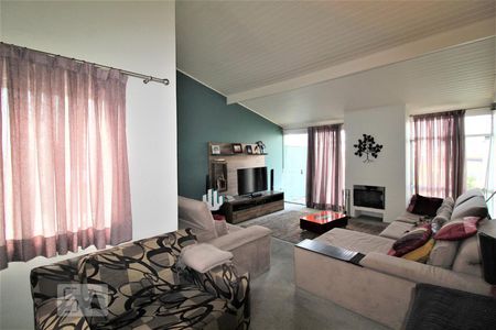 Sala intima de casa à venda com 3 quartos, 342m² em Olímpico, São Caetano do Sul