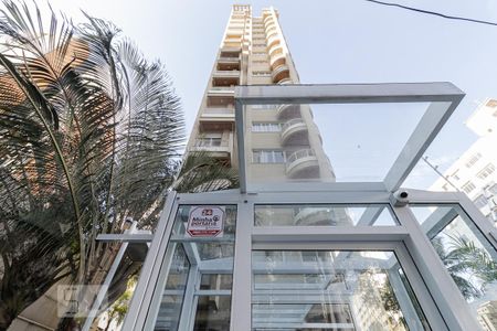 Apartamento para alugar com 102m², 2 quartos e 2 vagasFachada