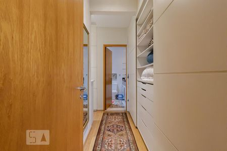 Apartamento para alugar com 102m², 2 quartos e 2 vagasCloset da Suíte 1