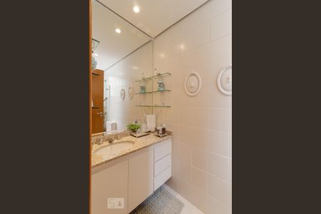 Apartamento para alugar com 102m², 2 quartos e 2 vagasBanheiro da Suíte 2