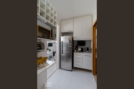 Apartamento para alugar com 102m², 2 quartos e 2 vagasCozinha
