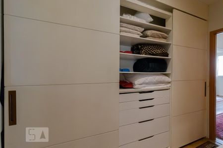 Apartamento para alugar com 102m², 2 quartos e 2 vagasCloset da Suíte 1