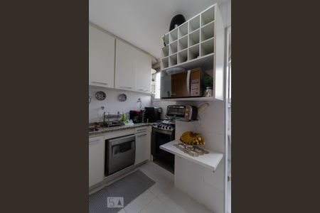 Apartamento para alugar com 102m², 2 quartos e 2 vagasCozinha